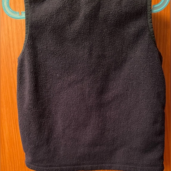 Vineyard Vines 4T blue vest - Picture 4 of 9